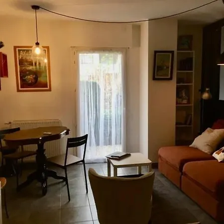 Διαμέρισμα A Deux Pas Du Εξ Λε Μπαν